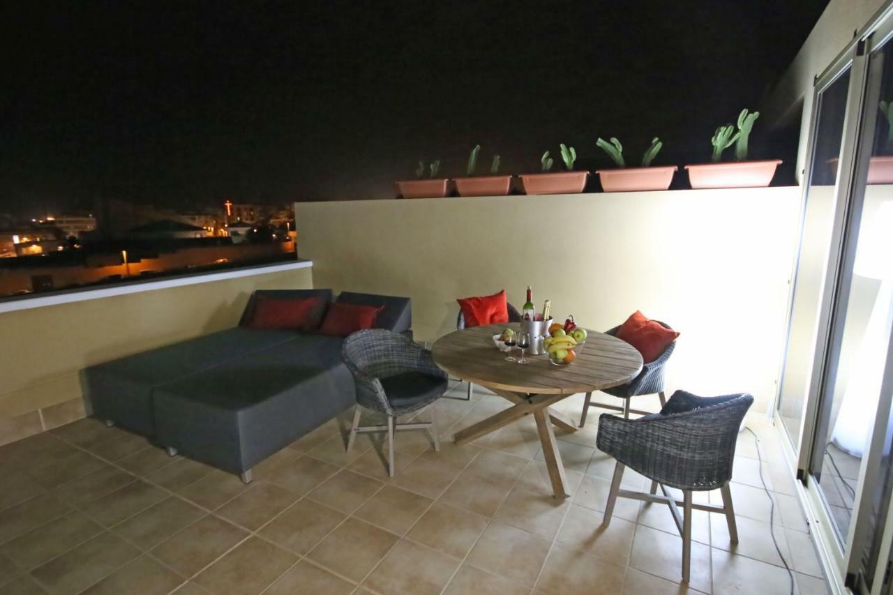 La Perla By Rentmedano Superb Luxury Duplex, Private Roof Terrace, Ocean View, Pool, Wifi And Parking Appartamento